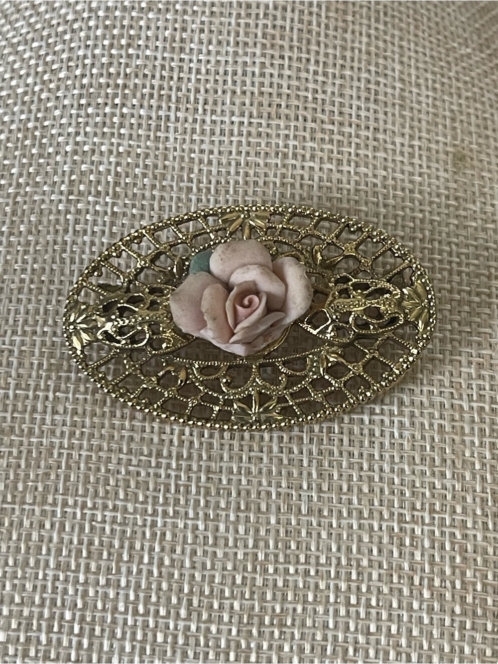 1928 Jewelry Co Pink Porcelain Rose Brooch Gold Tone Filigree Vintage Romantic